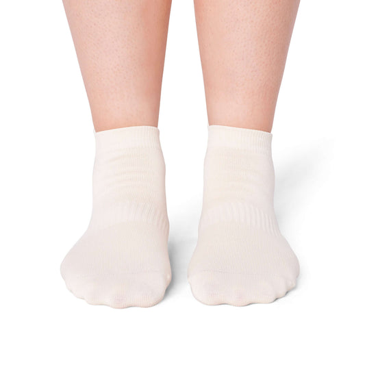 ÔWEAR Pilates Bootie Grip Socks - White