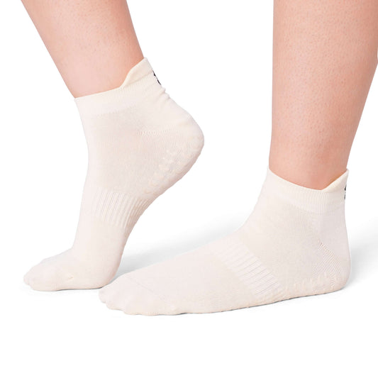 ÔWEAR Pilates Bootie Grip Socks - White