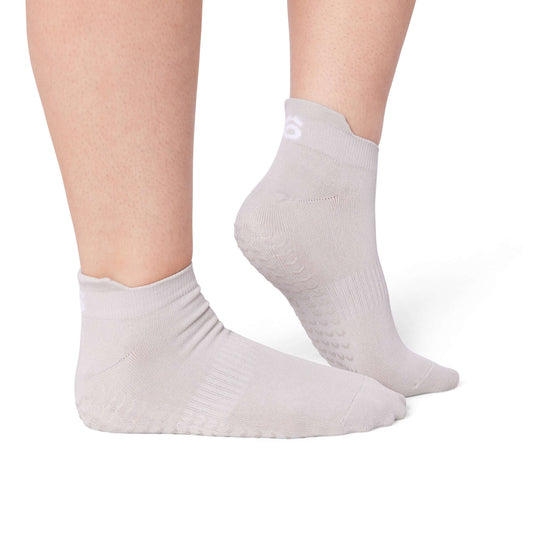 ÔWEAR Pilates Bootie Grip Socks - Timber Wolf